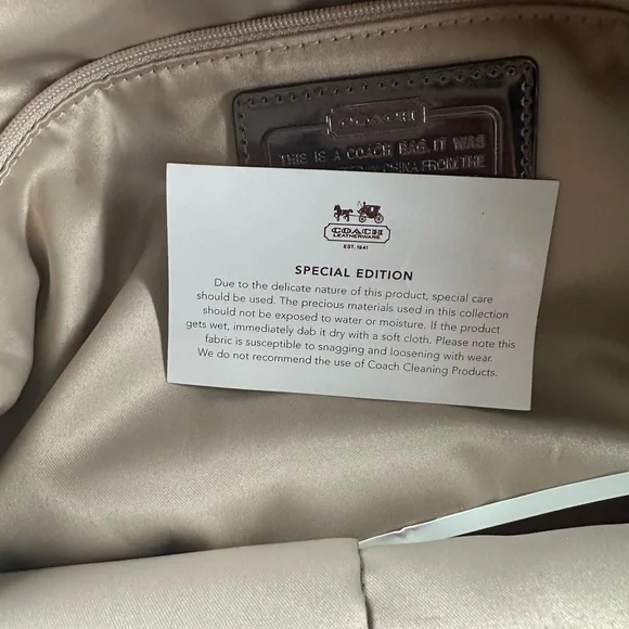 Coach Pink Shoulder Bag with Leather Straps and Gold Hardware - Picture 7 of 8